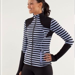Lululemon Forme Jacket
Sea Stripe Polar Haze Black / Black